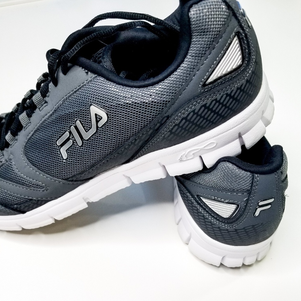 Men's Fila gray memory foam sneakers
